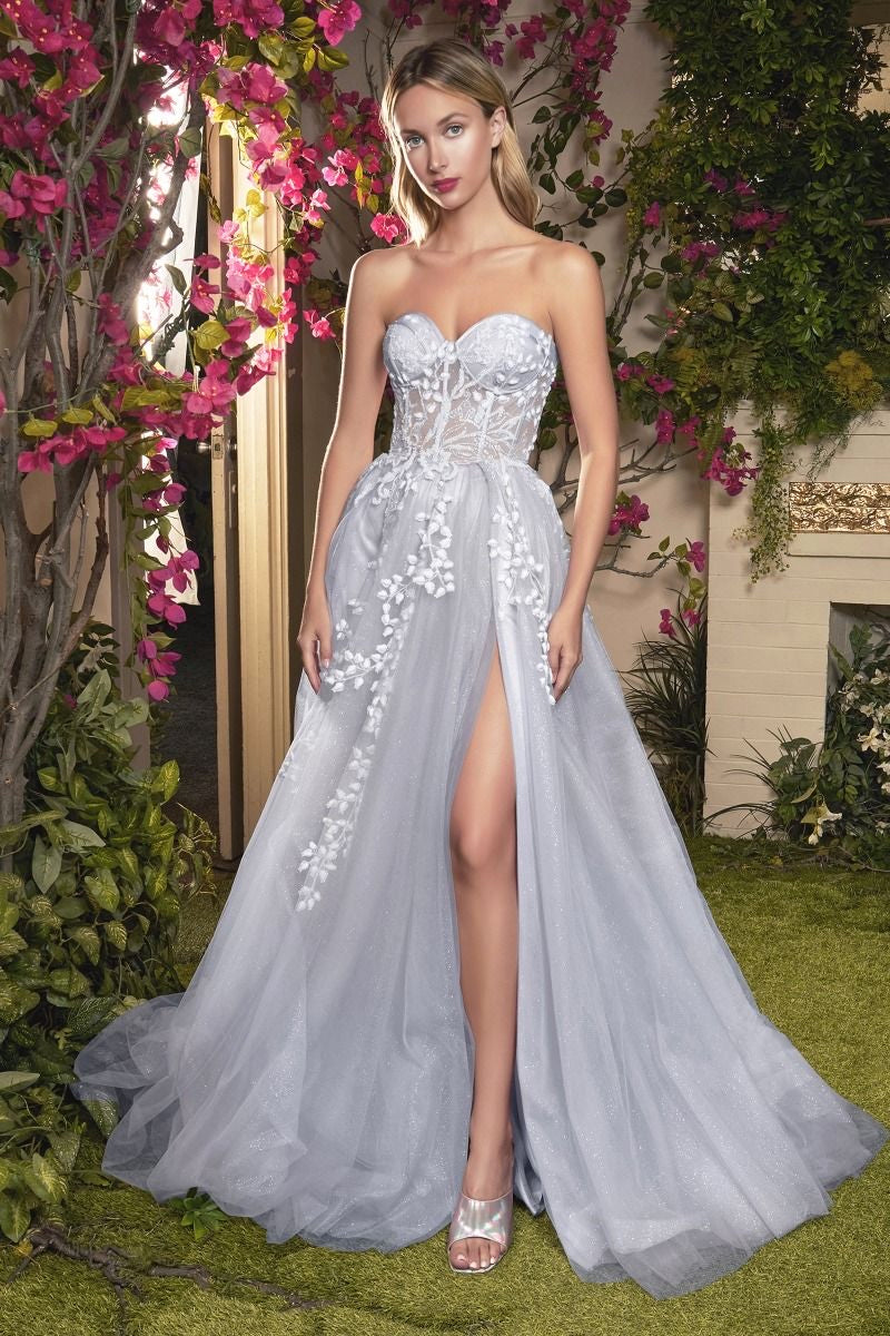 sweetheart strapless ball gown modern princess bride 