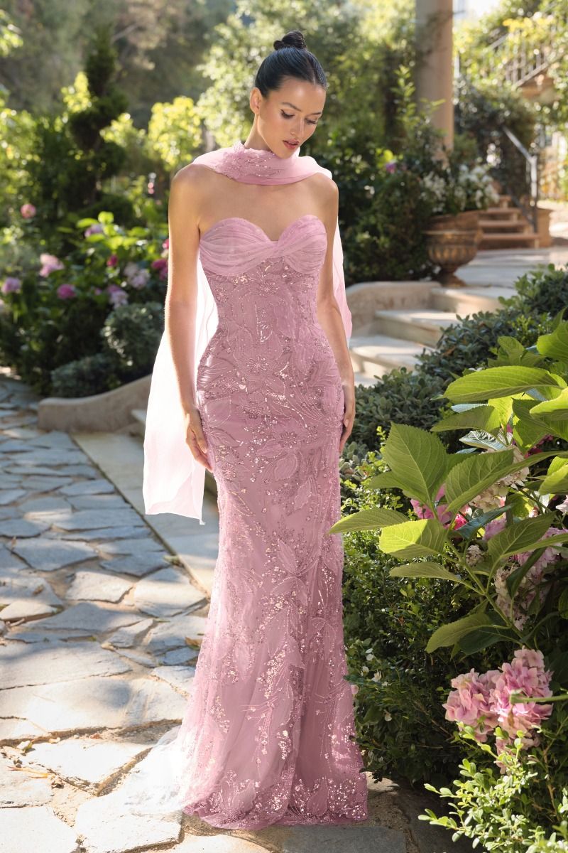 Missy Fitted Strapless Sweetheart Gown