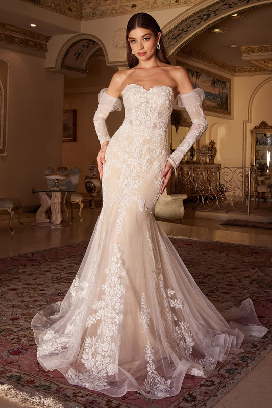 Make a statement with this enchanting lace mermaid wedding gown