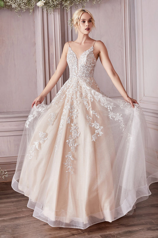 timeless and romantic wedding gown with tulle layers and lace applique