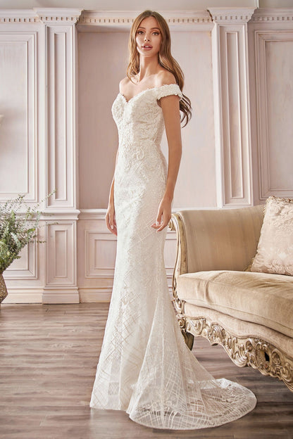 Timeless and feminine dress featuring an off-the-shoulder sweetheart neckline and lace appliqué