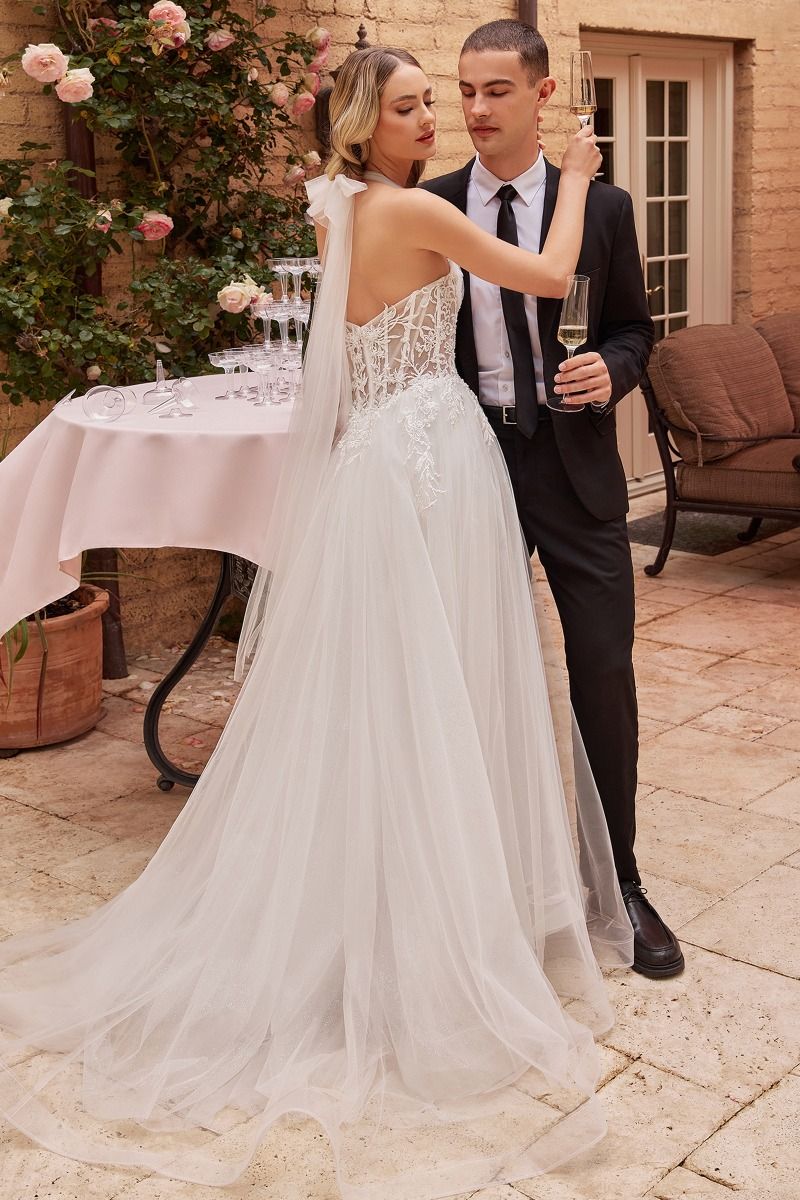A line wedding dress with lace 