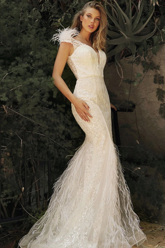 stunning gown expertly tailored to accentuate your hourglass figure