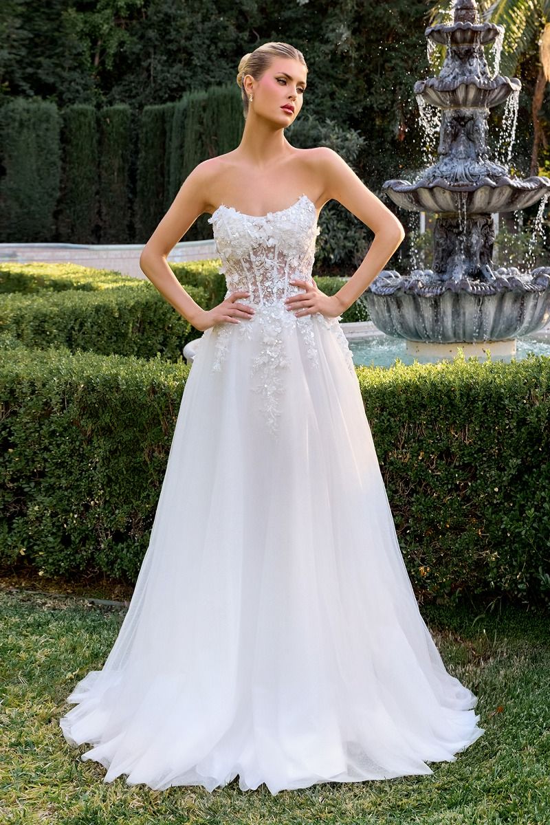The Elowen Gown – Romantic Strapless A-Line Wedding Dress with 3D Floral Lace