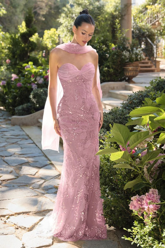 Missy Fitted Strapless Sweetheart Gown