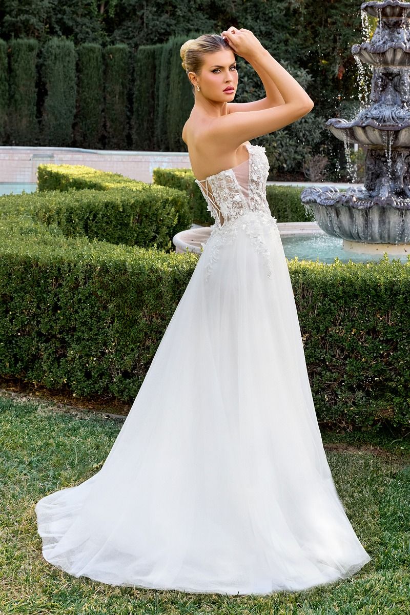 The Elowen Gown – Romantic Strapless A-Line Wedding Dress with 3D Floral Lace