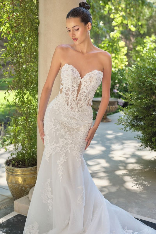 Elodie - Timeless Mermaid Bridal Dress with Lace Sleeves