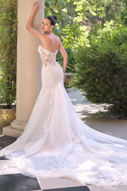 Elodie - Timeless Mermaid Bridal Dress with Lace Sleeves